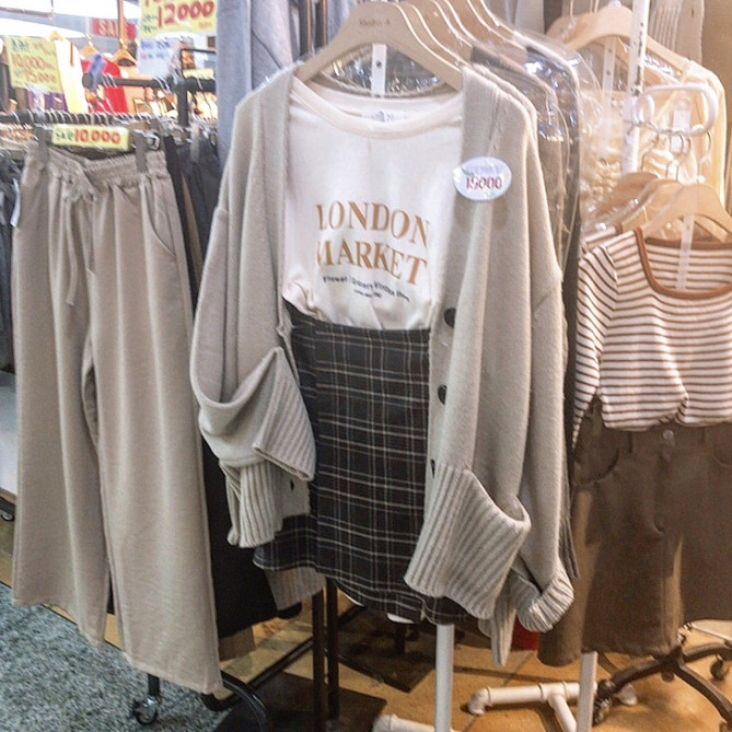 go to mallで一番店頭に並んでいたコーデ