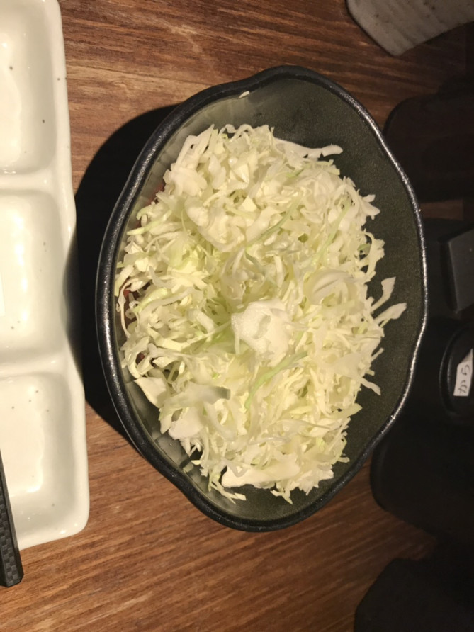 お代わり自由のキャベツ
