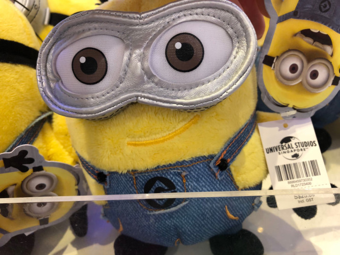 ぬいぐるみ（ボブ）