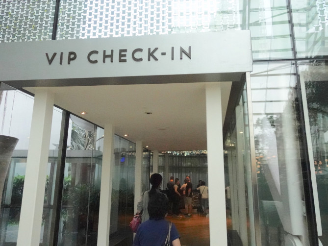 VIPチェックインカウンター