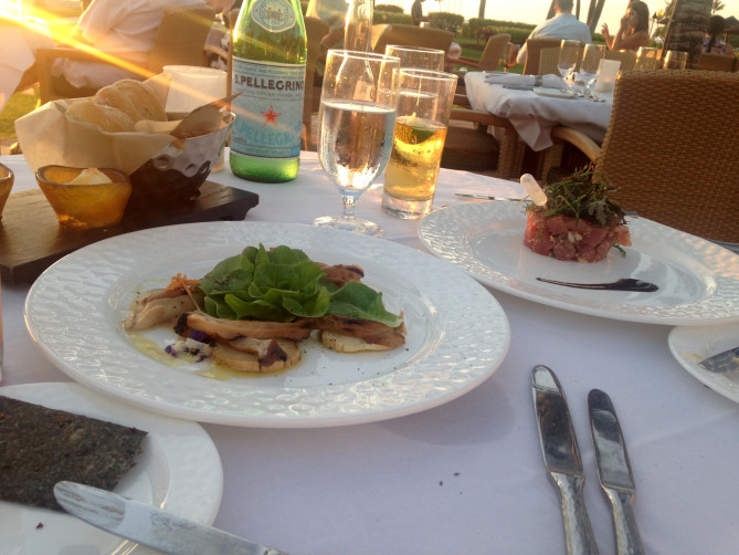 ハワイ島でのサンセットディナー