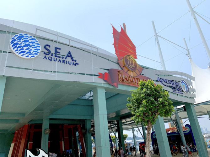 シンガポールの水族館