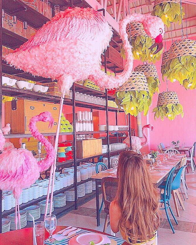 ハッピービーチのレストラン