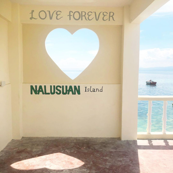 ナルスアン島のフォトスポット