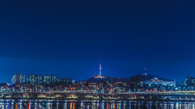 ソウル漢江（ハンガン）から見える夜の景色