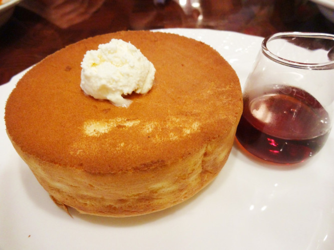 スフレパンケーキ