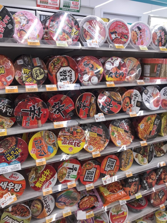 韓国のカップ麺