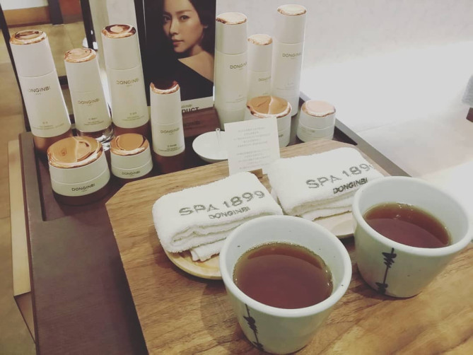 漢方茶を頂きながらゆっくりカウンセリング