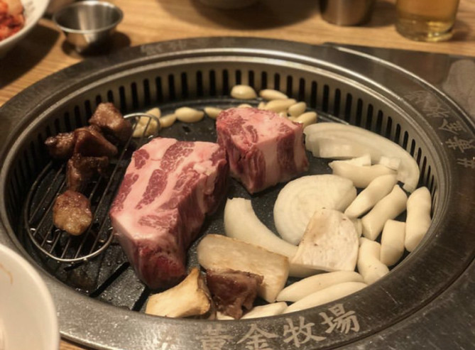 黄金牧場 サムギョプサル