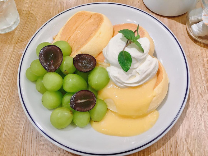 奇跡のパンケーキ シャインマスカット