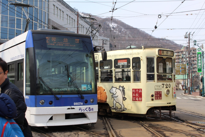 函館市内を走る市電