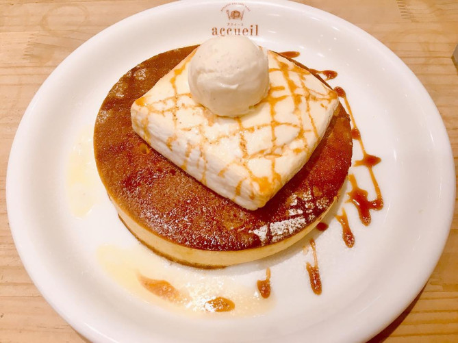 アクイーユの焼きマシュマロパンケーキ