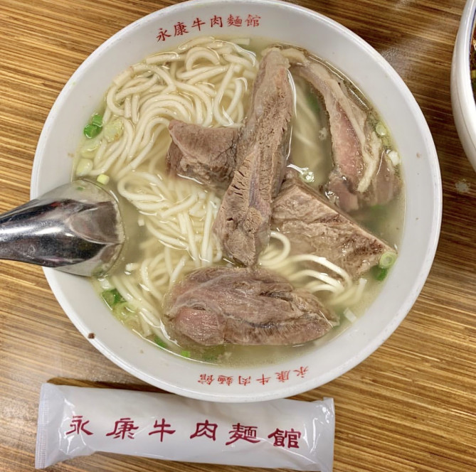清燉牛肉麺