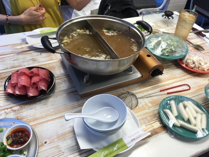 スイートホームカフェの火鍋