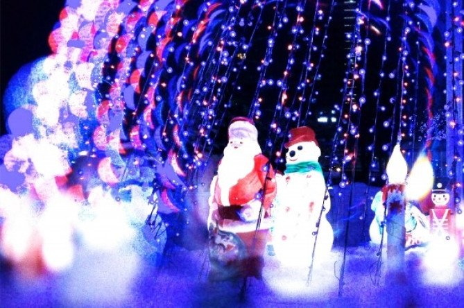 雪祭りのイルミネーション