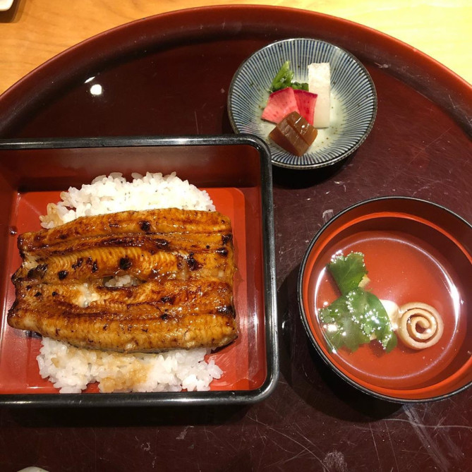 鰻割烹 まえはら