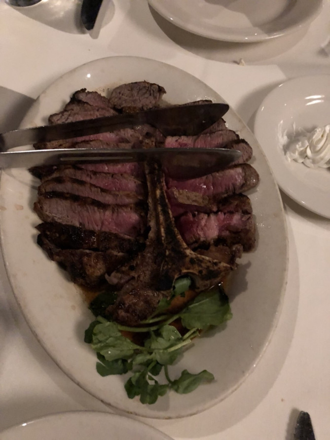 ボーンステーキ