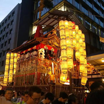 【年間スケジュール】京都のお祭りを季節別に紹介！京都三大祭りと春夏秋冬のイベントまとめ