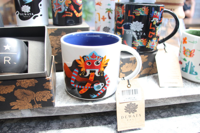 バリ島のスタバマグ