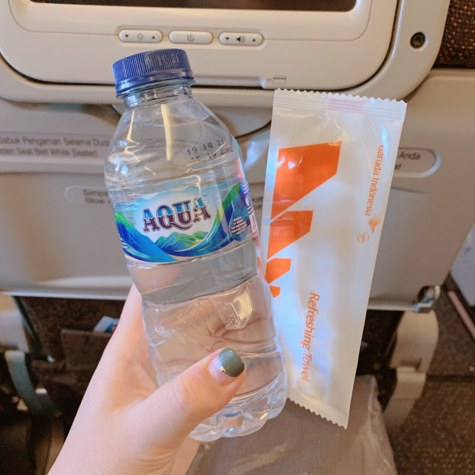 水とおしぼり