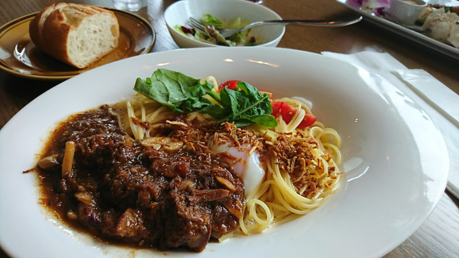 ロコモコパスタ