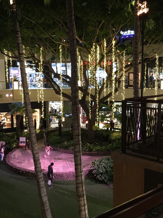 ロイヤルハワイアンショッピングセンター・オリジナル画像