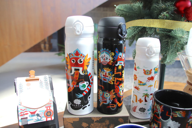 バロン(ホワイト:ブラック)