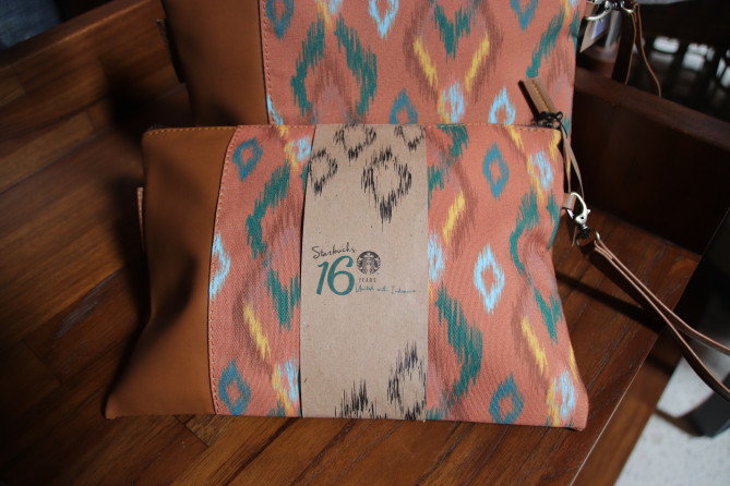 ポーチ(ブラウン)