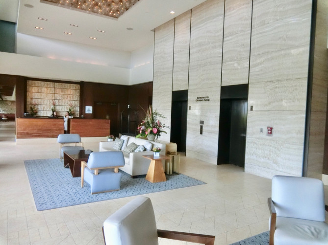 トランプインターナショナルホテルワイキキ ロビー