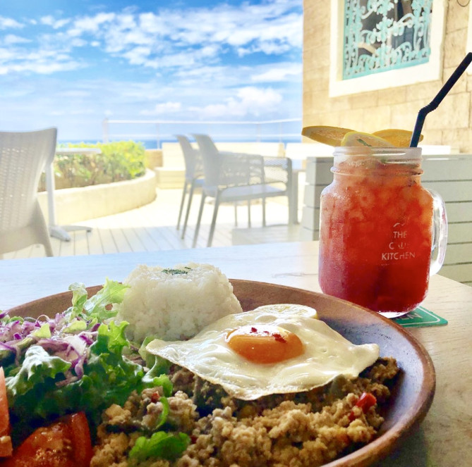 ザ・カリフキッチン沖縄 