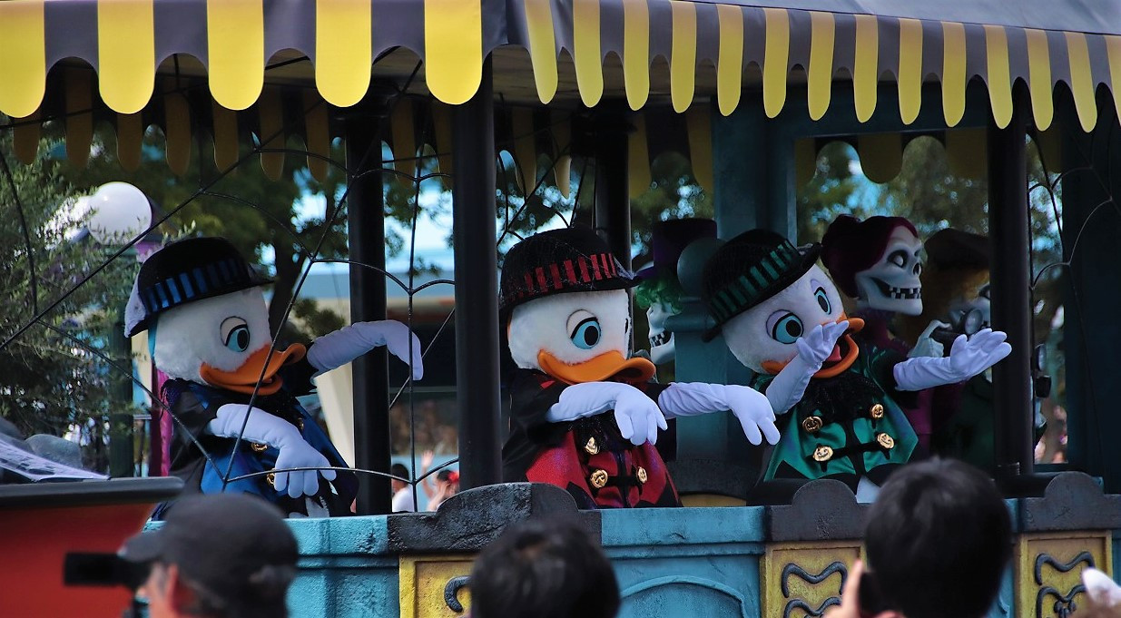 ヒューイ・デューイ・ルーイ】見分け方＆ドナルドや母親の関係は